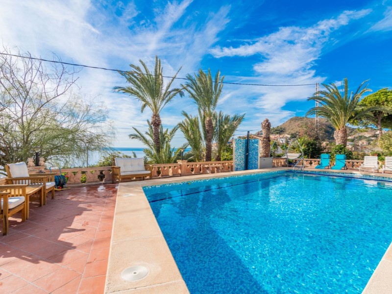 5 Bedrooms - El Campello — 40/56