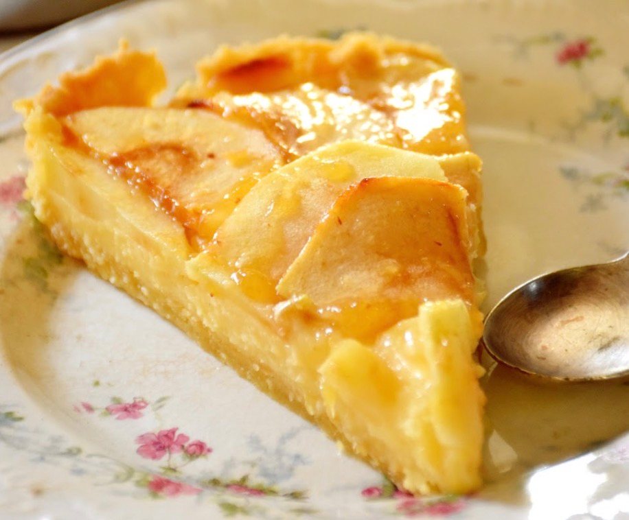 Apple tart