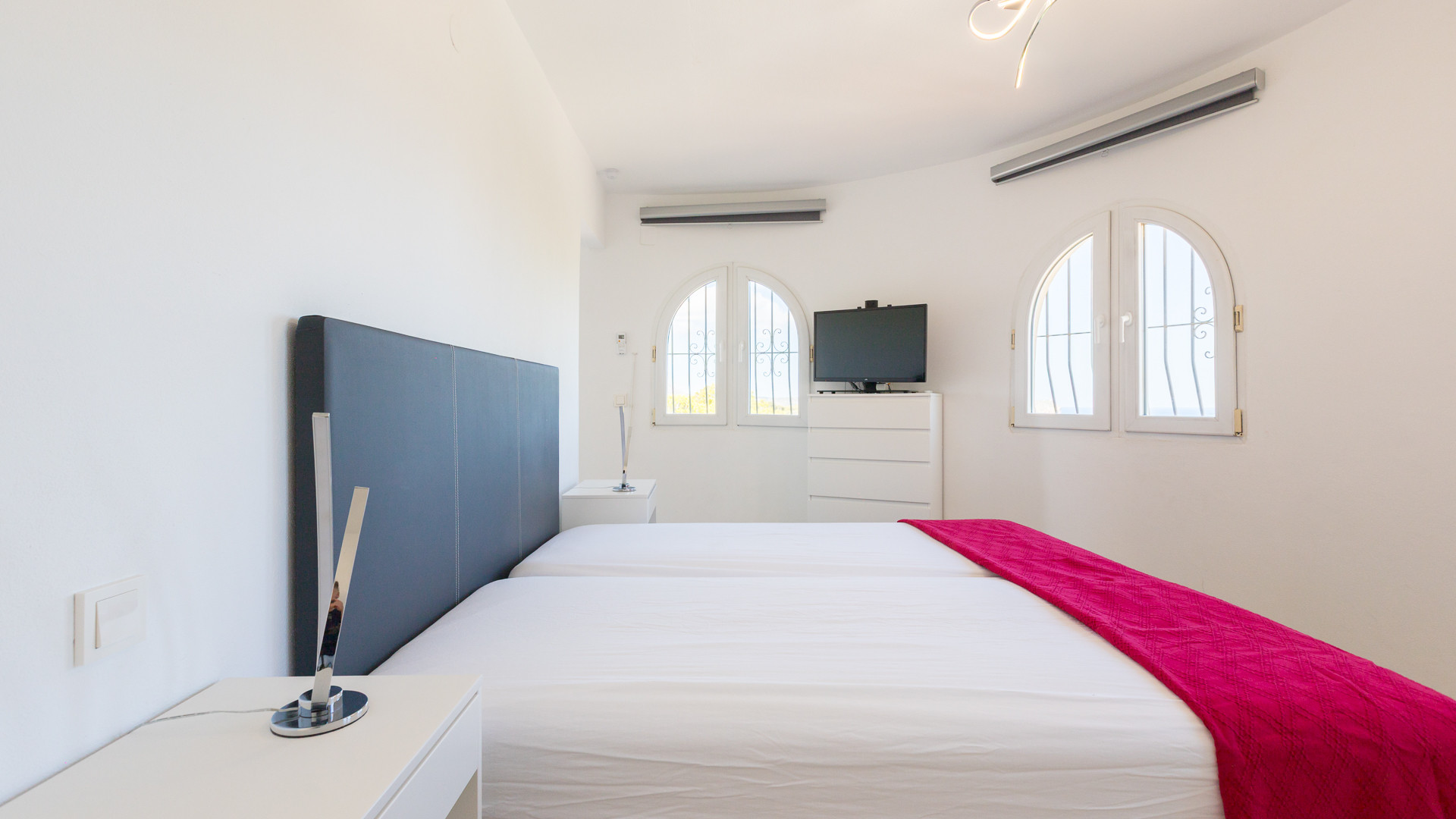 4 Bedrooms - Xàbia — 12/31