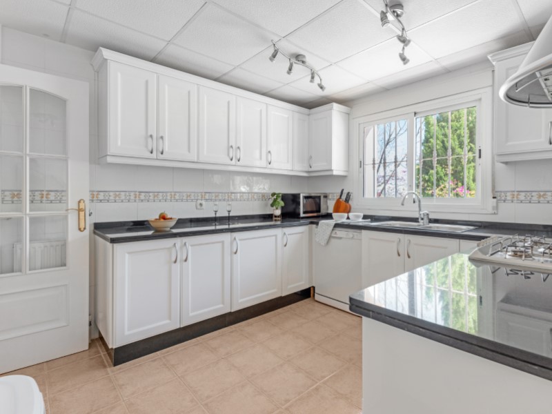 4 Bedrooms - El Campello — 7/48
