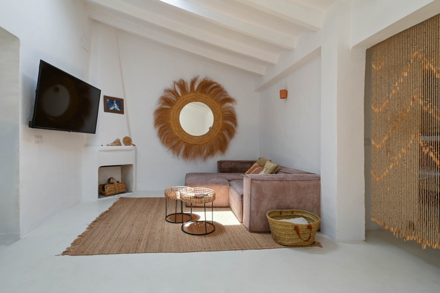 4 Bedrooms - — 5/43