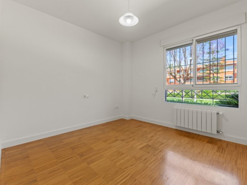 4 Bedrooms - Alicante / Alacant — 21/39