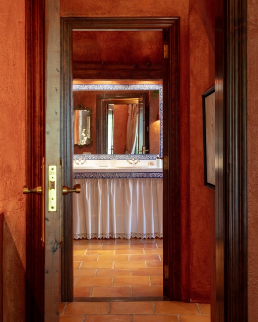 3 Bedrooms - — 27/47