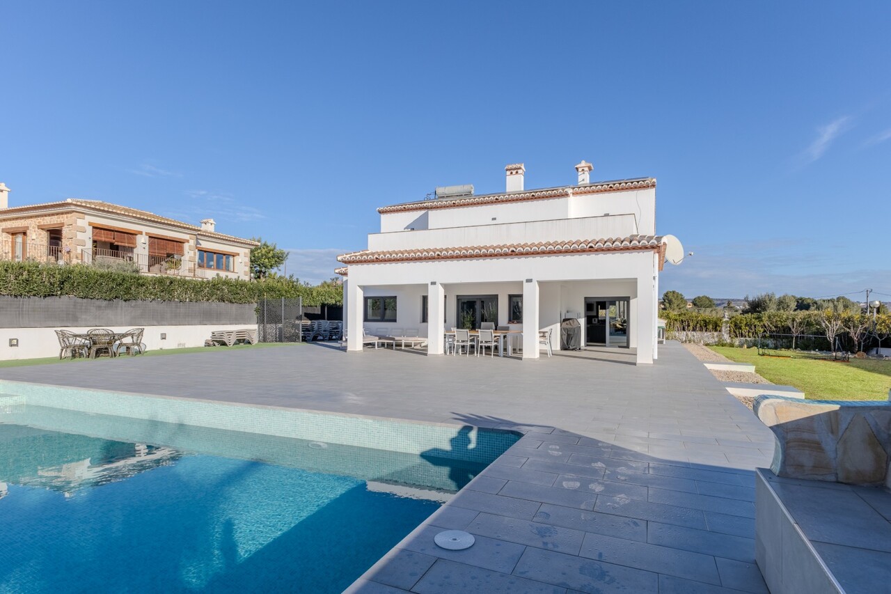6 Bedrooms - Jávea — 8/50