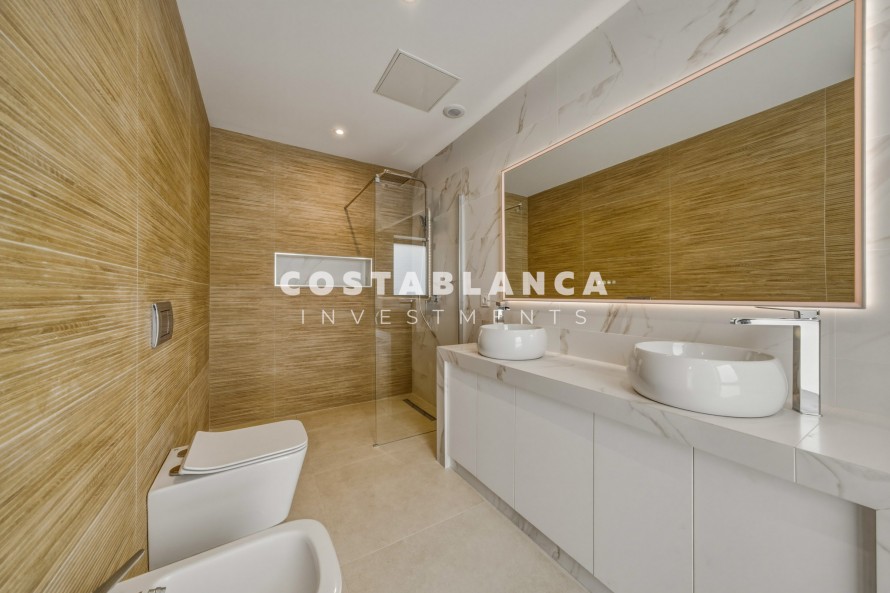 4 Dormitorios - Albir — 22/50