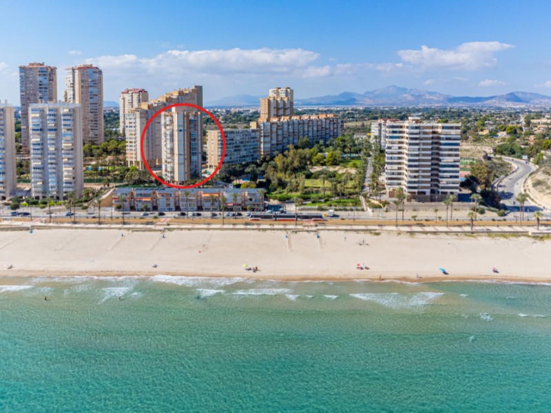 3 Bedrooms - El Campello — 12/30