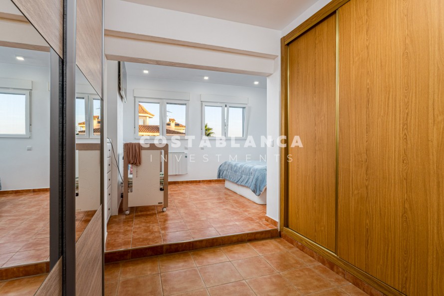 4 Dormitorios - La Nucia — 11/29