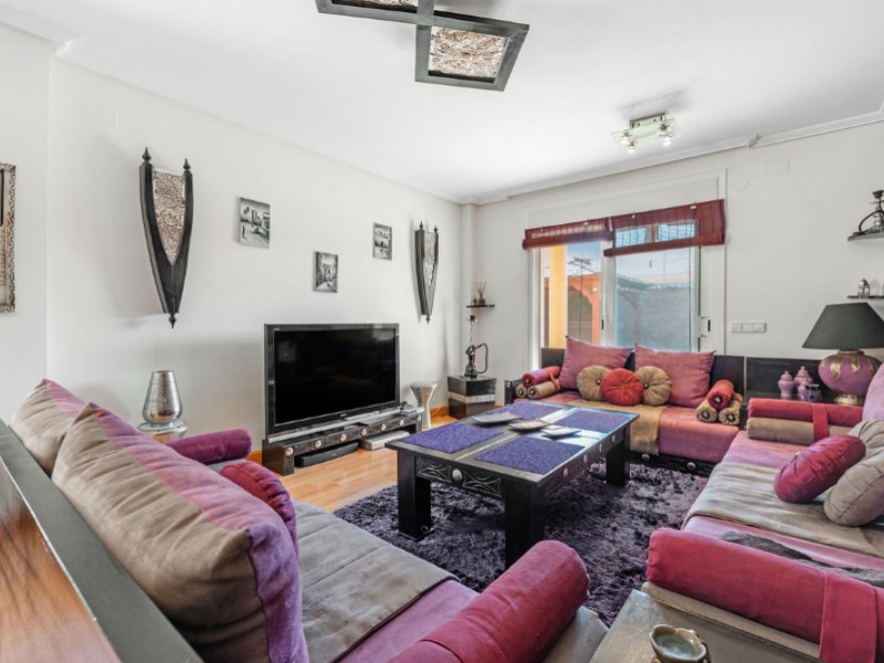 5 Bedrooms - Busot — 5/47