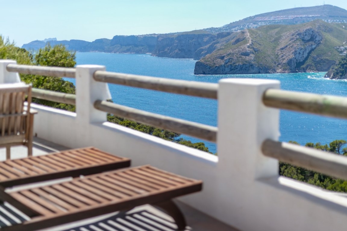 3 Bedrooms - Jávea — 8/26