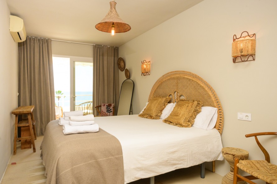 3 Bedrooms - — 21/31