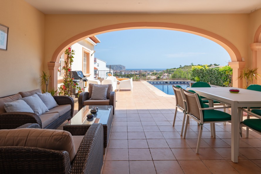 4 Bedrooms - — 26/36