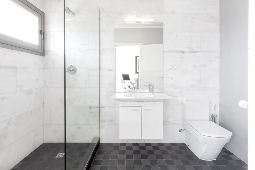 3 Bedrooms - — 15/26