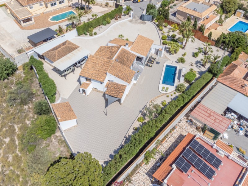 4 Bedrooms - Busot — 59/61