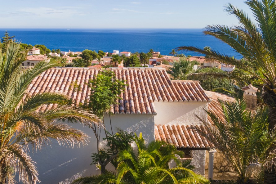 3 Bedrooms - — 29/30