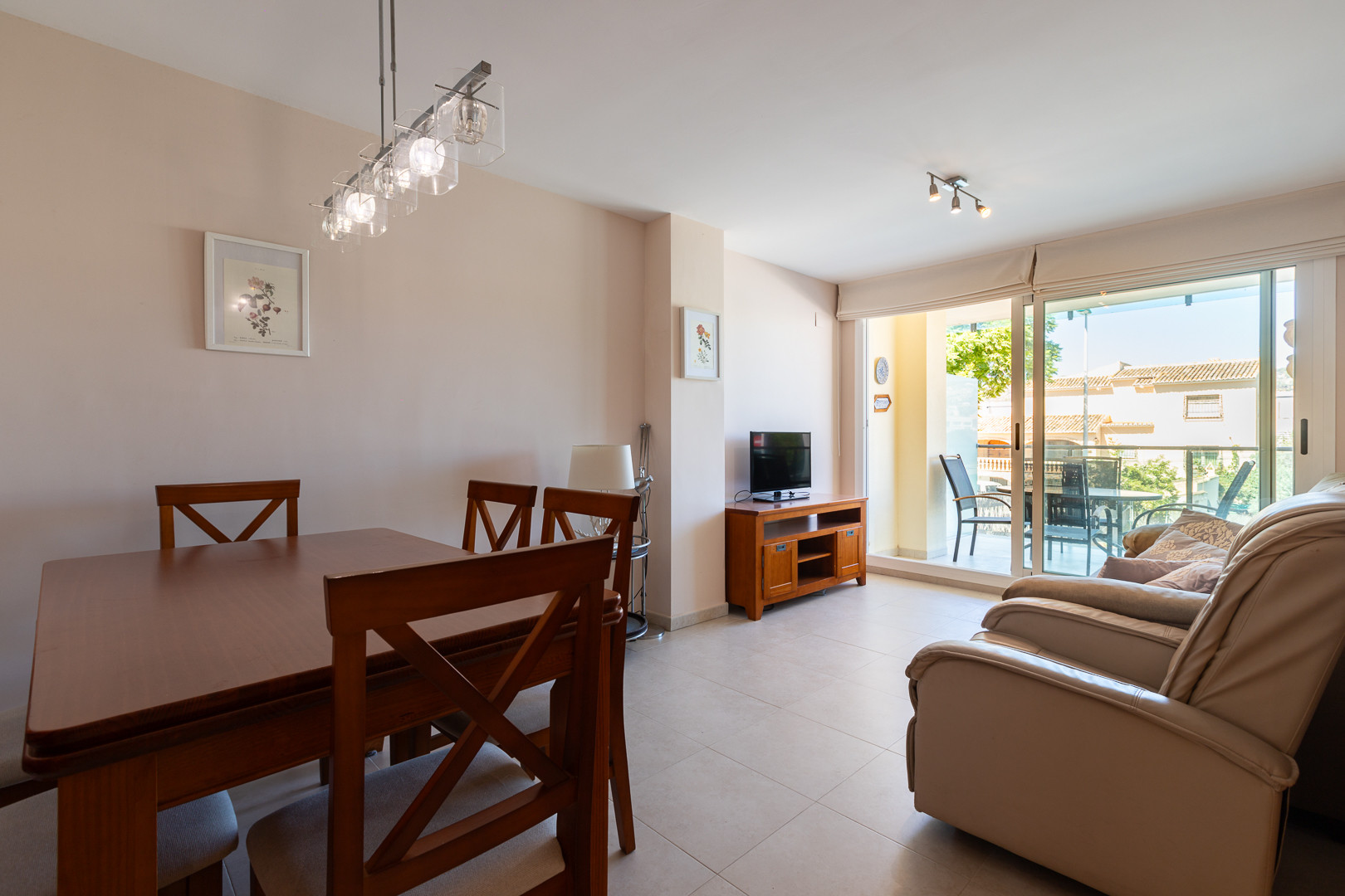 3 Bedrooms - Xàbia — 5/17