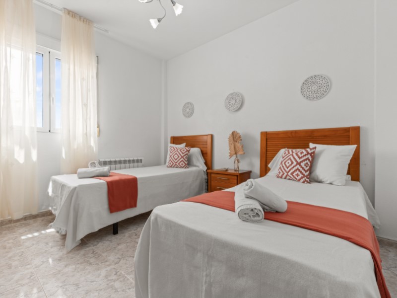 5 Bedrooms - Mutxamel — 3/50