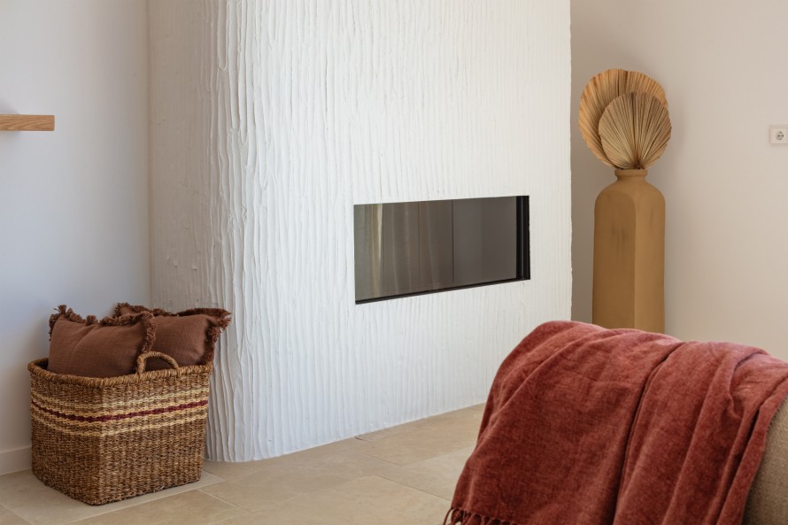 4 Bedrooms - — 7/50