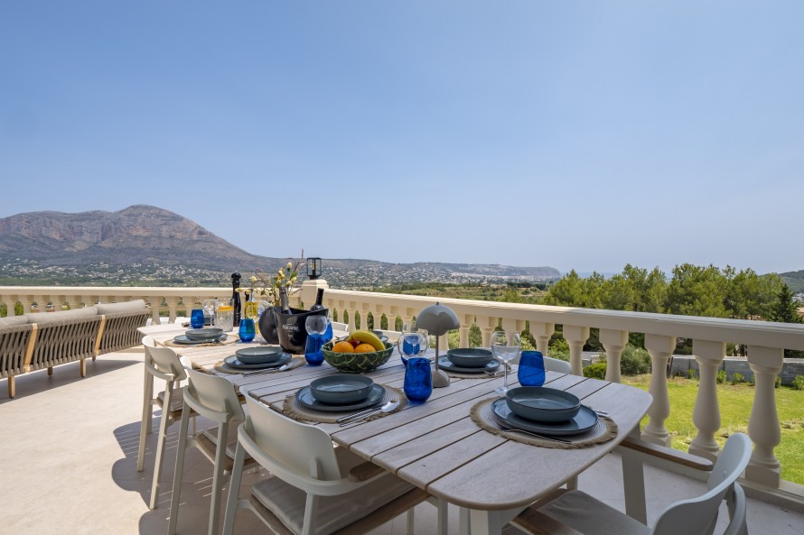 9 Dormitorios - Jávea / Xàbia — 22/105
