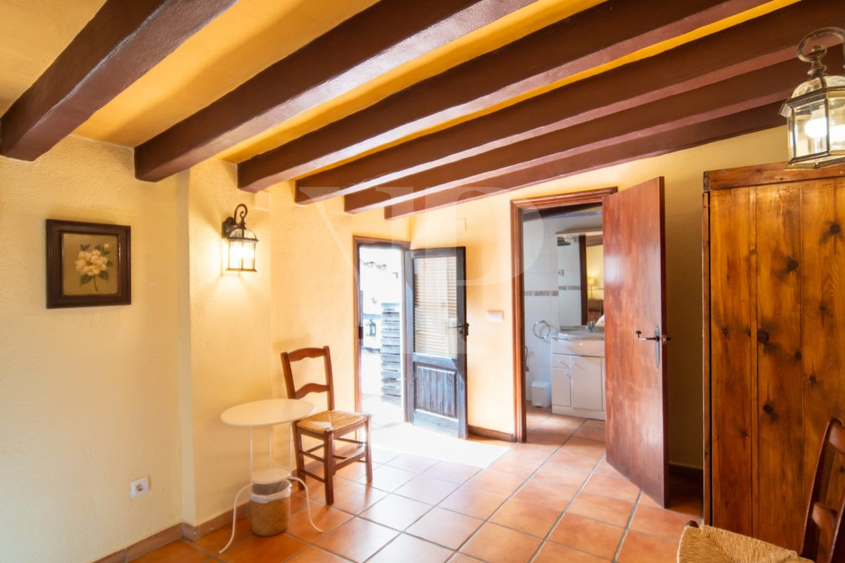 7 Bedrooms - Parcent — 37/44
