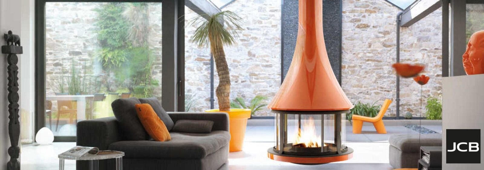 Suspended fireplaces by JC Bordelet