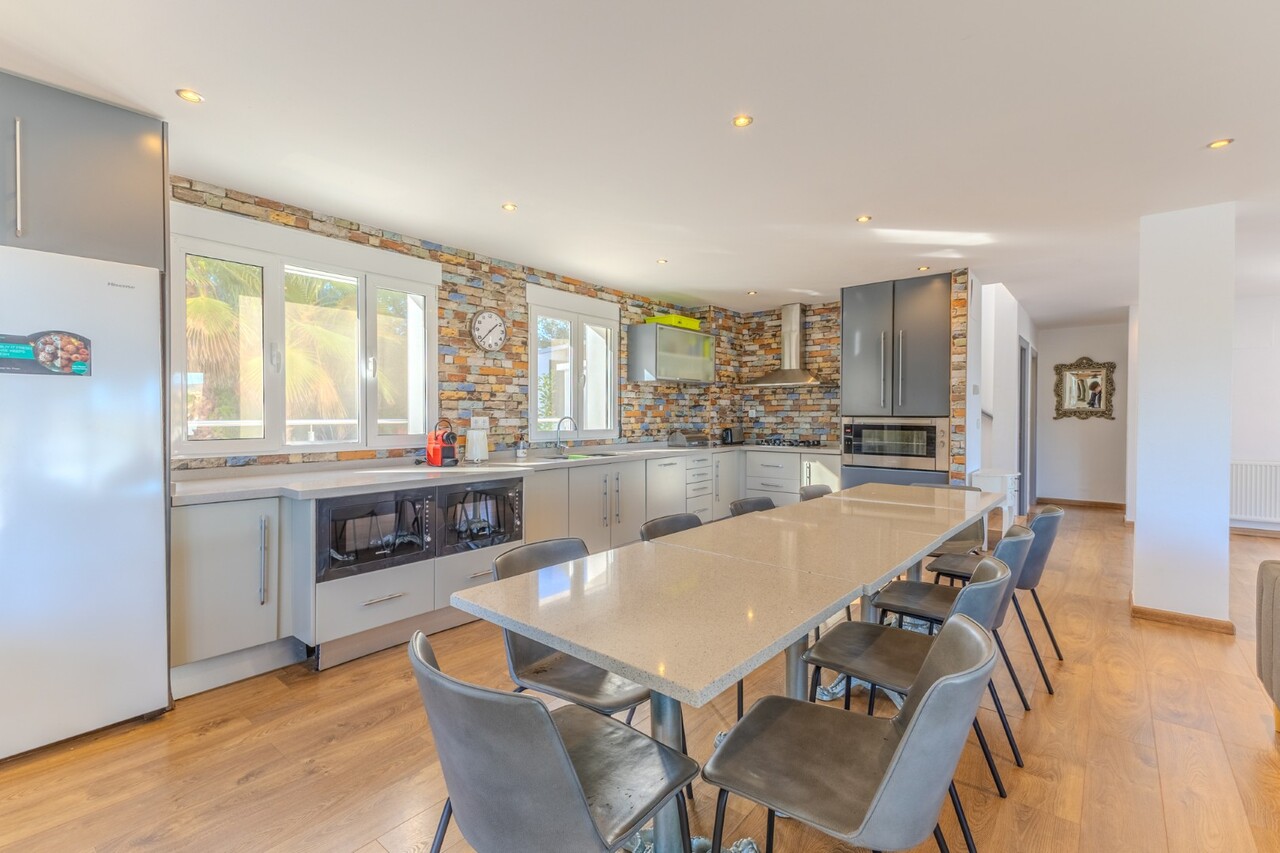 7 Bedrooms - Jávea — 2/50