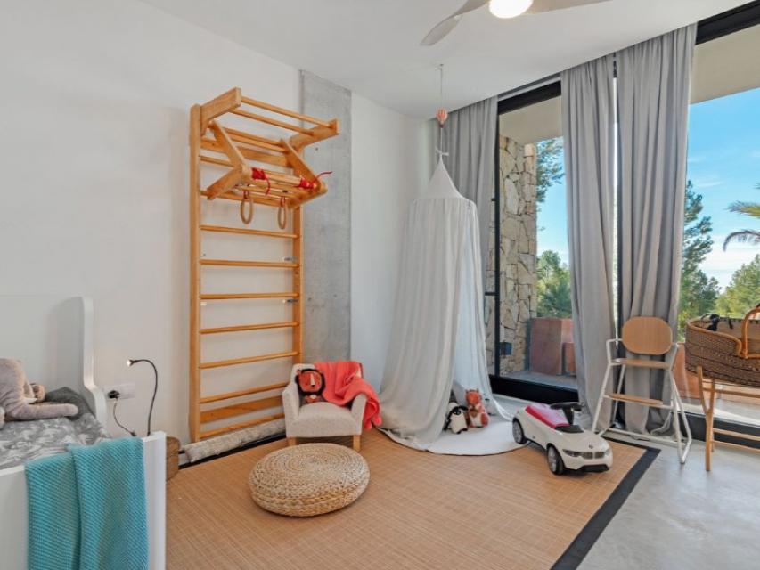 4 Bedrooms - Busot — 24/50