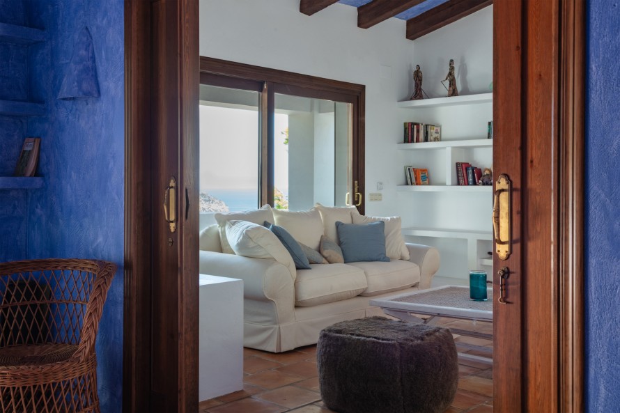 3 Bedrooms - — 17/47