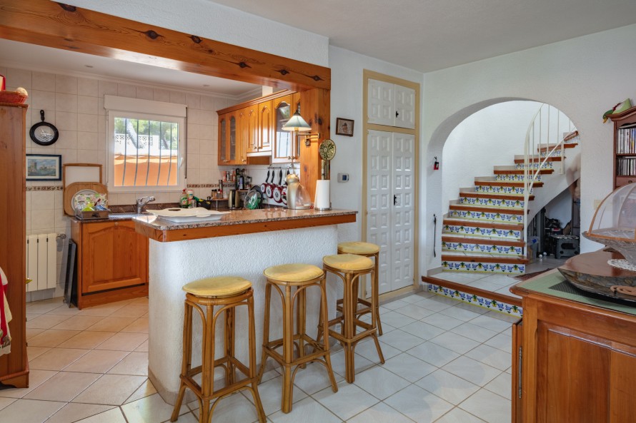 4 Bedrooms - — 11/36