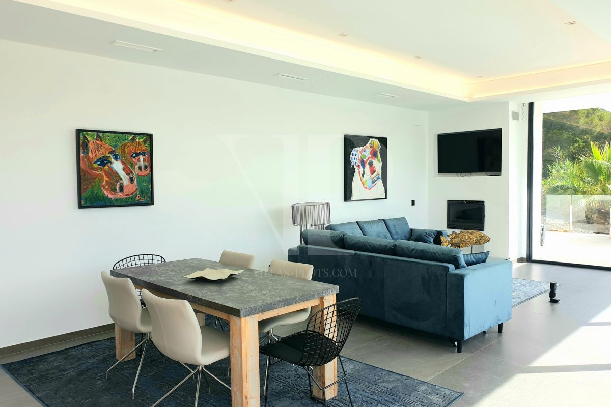 3 Bedrooms - Jávea — 8/32