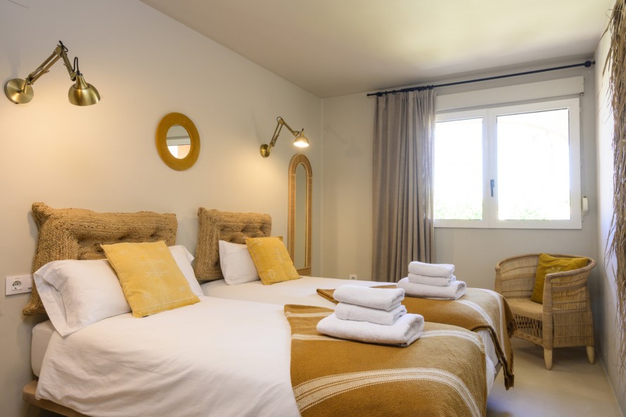 3 Bedrooms - — 18/31