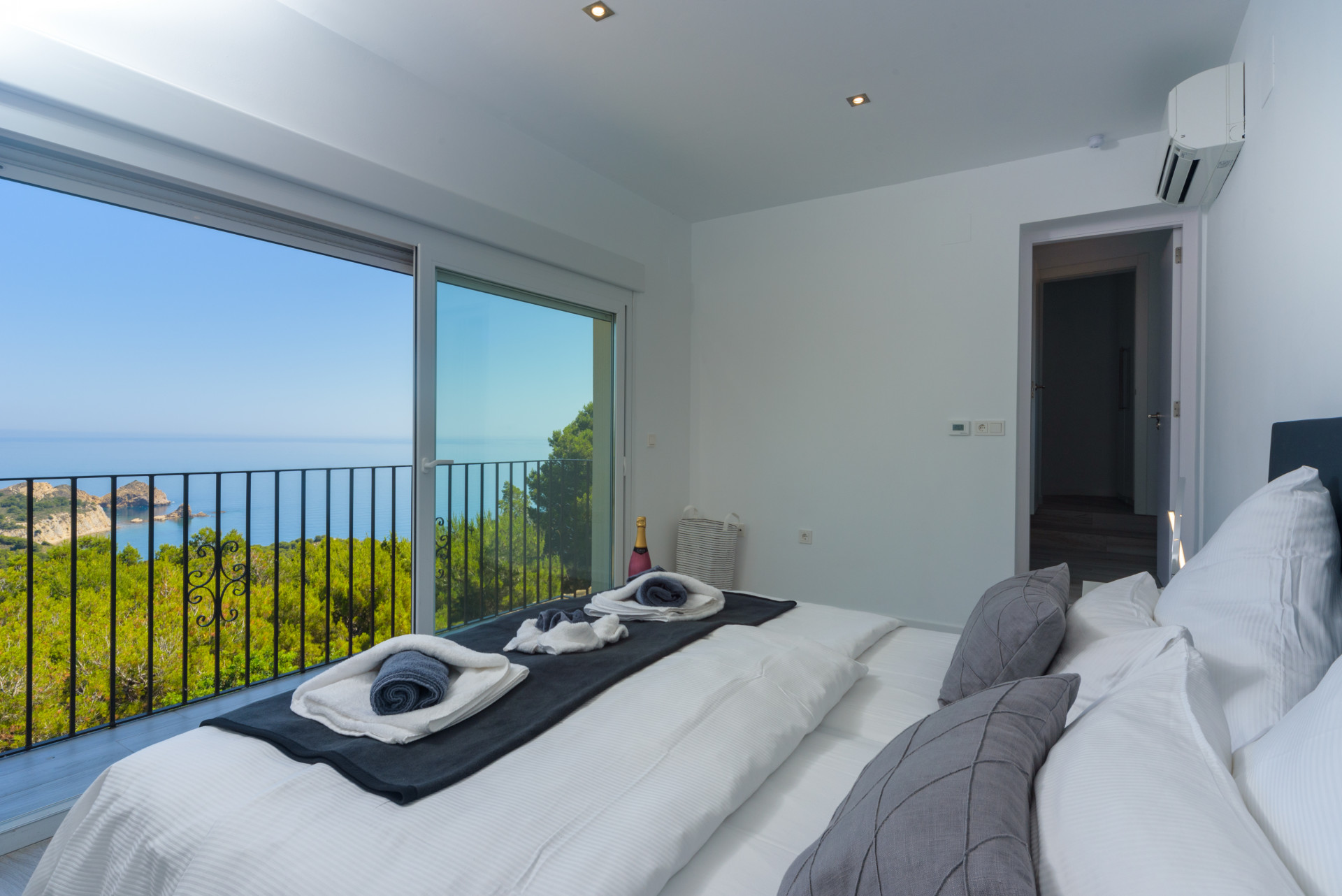4 Bedrooms - Xàbia — 10/31