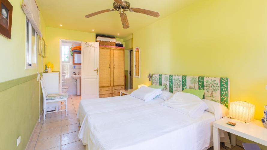 3 Bedrooms - Xàbia — 11/19
