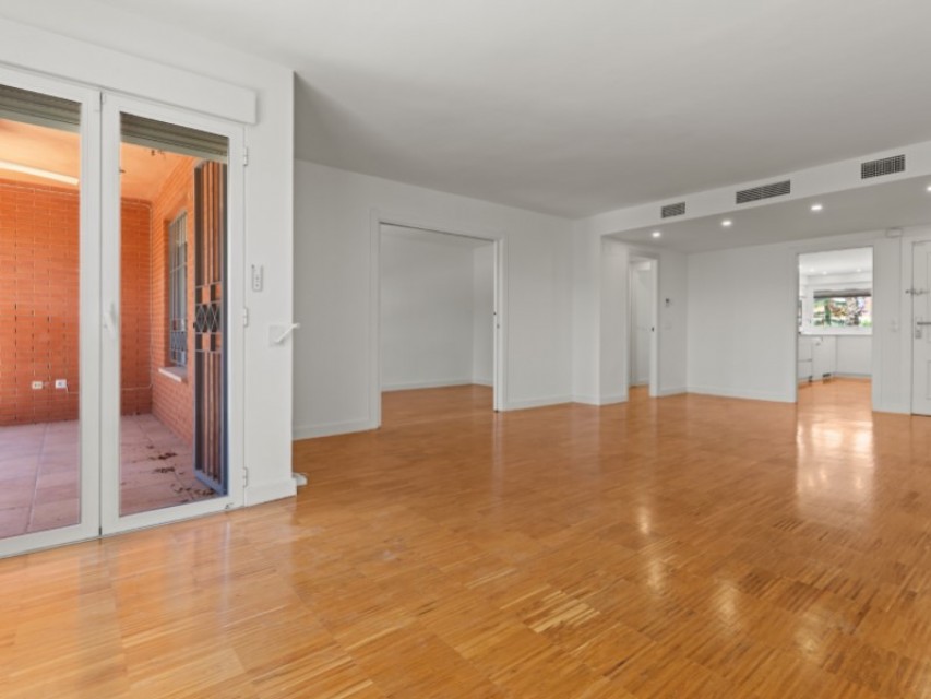 4 Bedrooms - Alicante / Alacant — 17/39