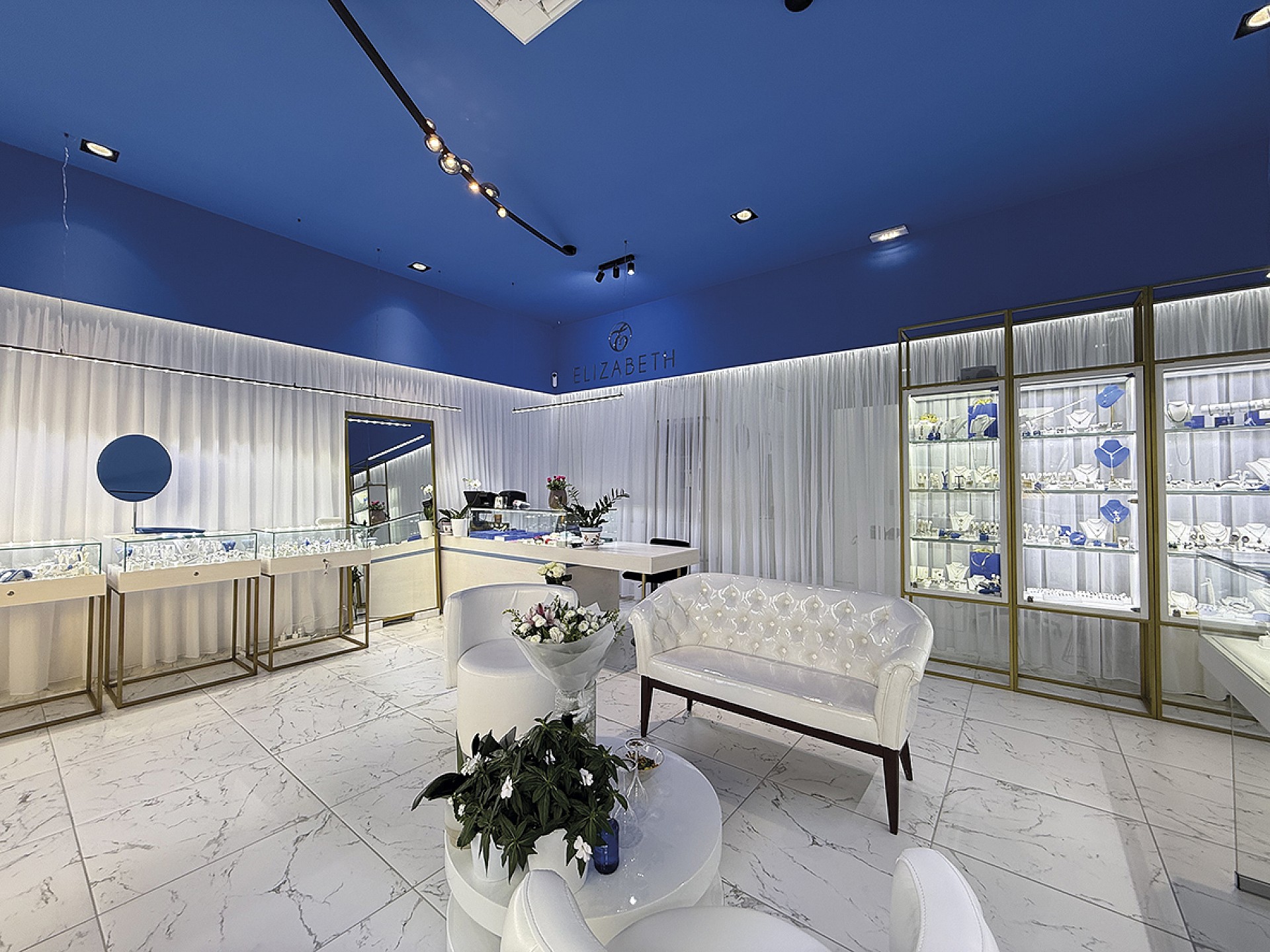 Inside Elizabeth Jewellery, Jávea