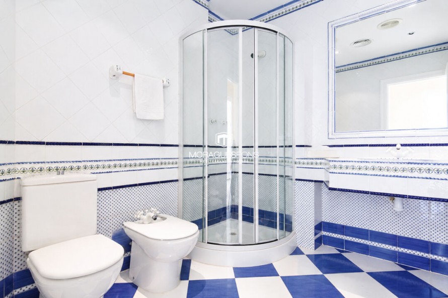 6 Bedrooms - Jávea — 31/39