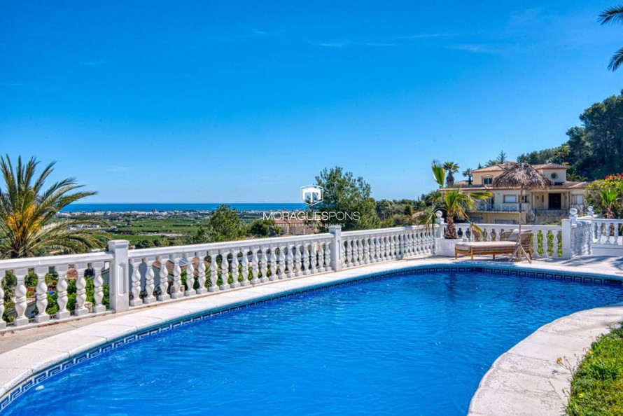 3 Bedrooms - Jávea — 1/34