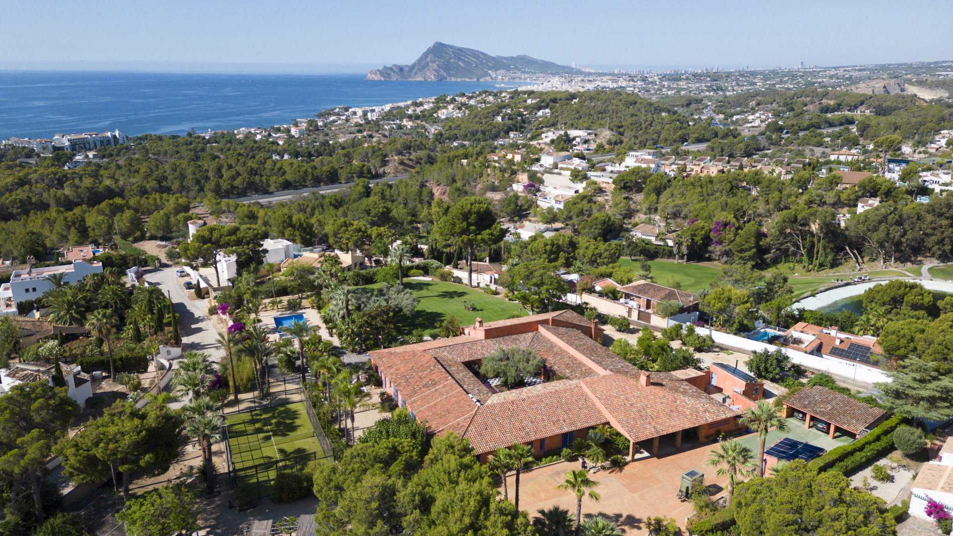 6 Bedrooms - Altea — 25/25
