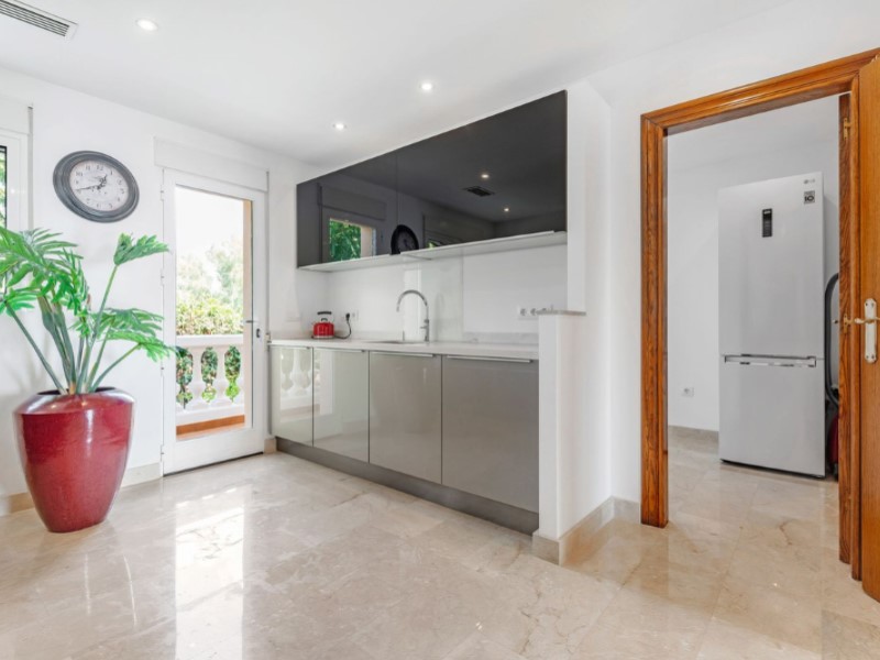 5 Bedrooms - El Campello — 14/76