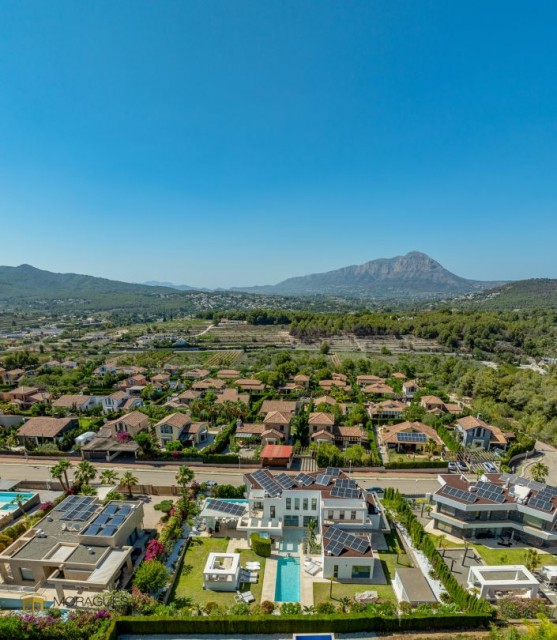 5 Bedrooms - Jávea — 48/50