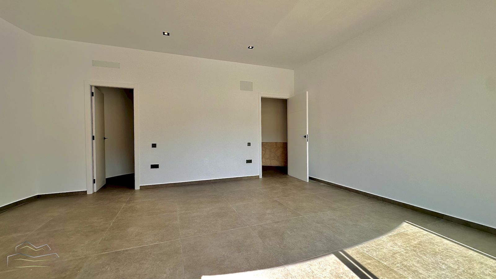 4 Bedrooms - Moraira — 38/48