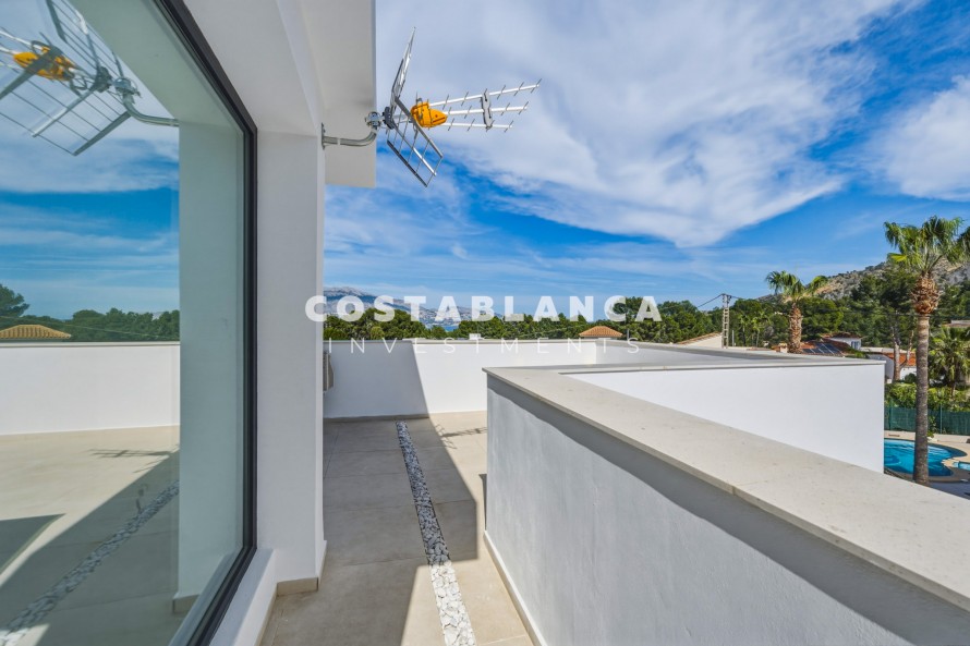 4 Dormitorios - Albir — 44/50
