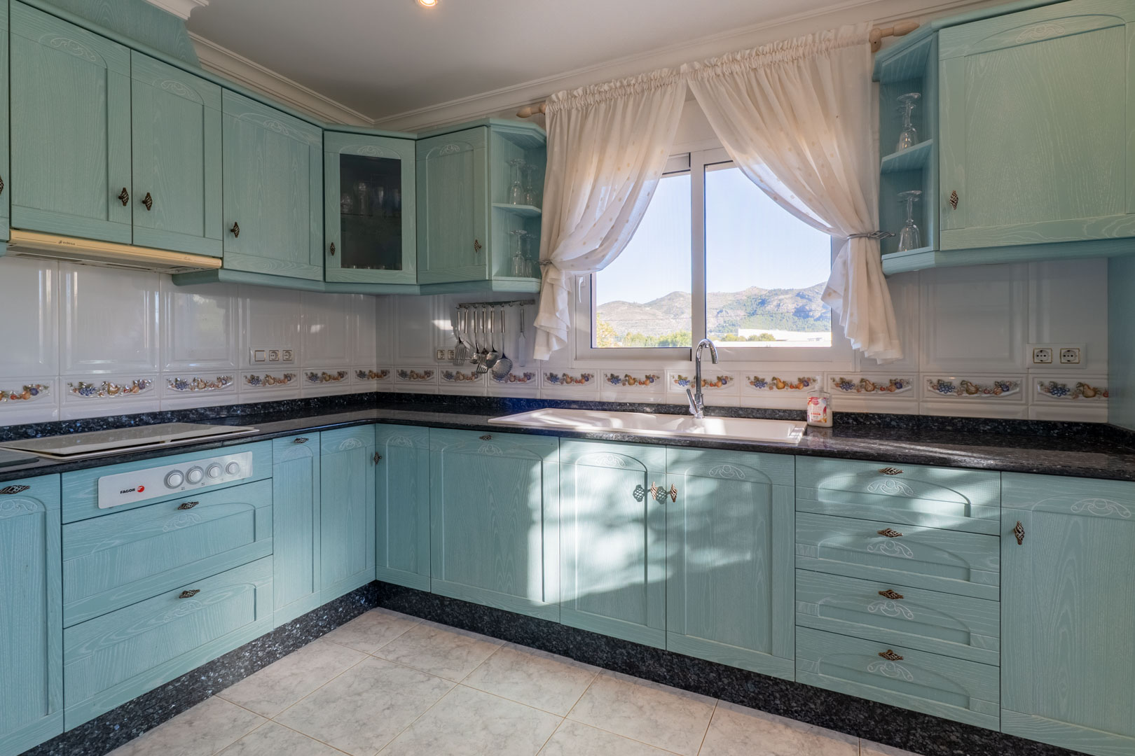 3 Bedrooms - Jalon — 7/37
