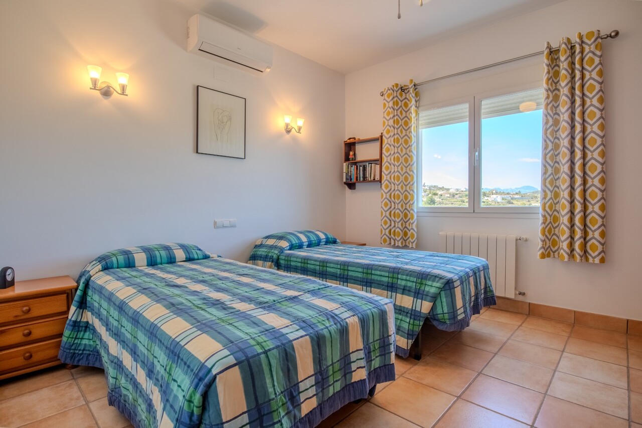 5 Bedrooms - Jávea — 24/50