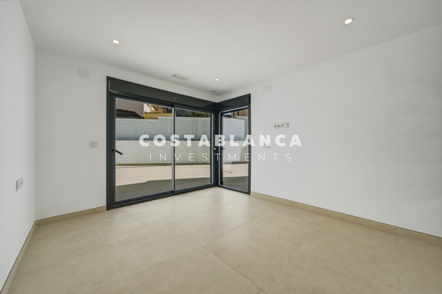 4 Dormitorios - Albir — 38/50