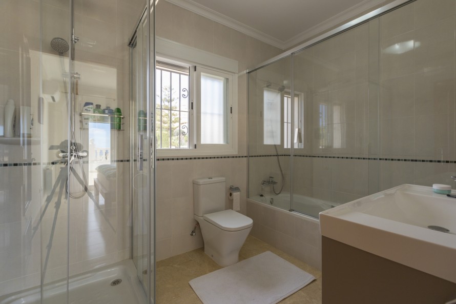 4 Bedrooms - Jávea — 11/23