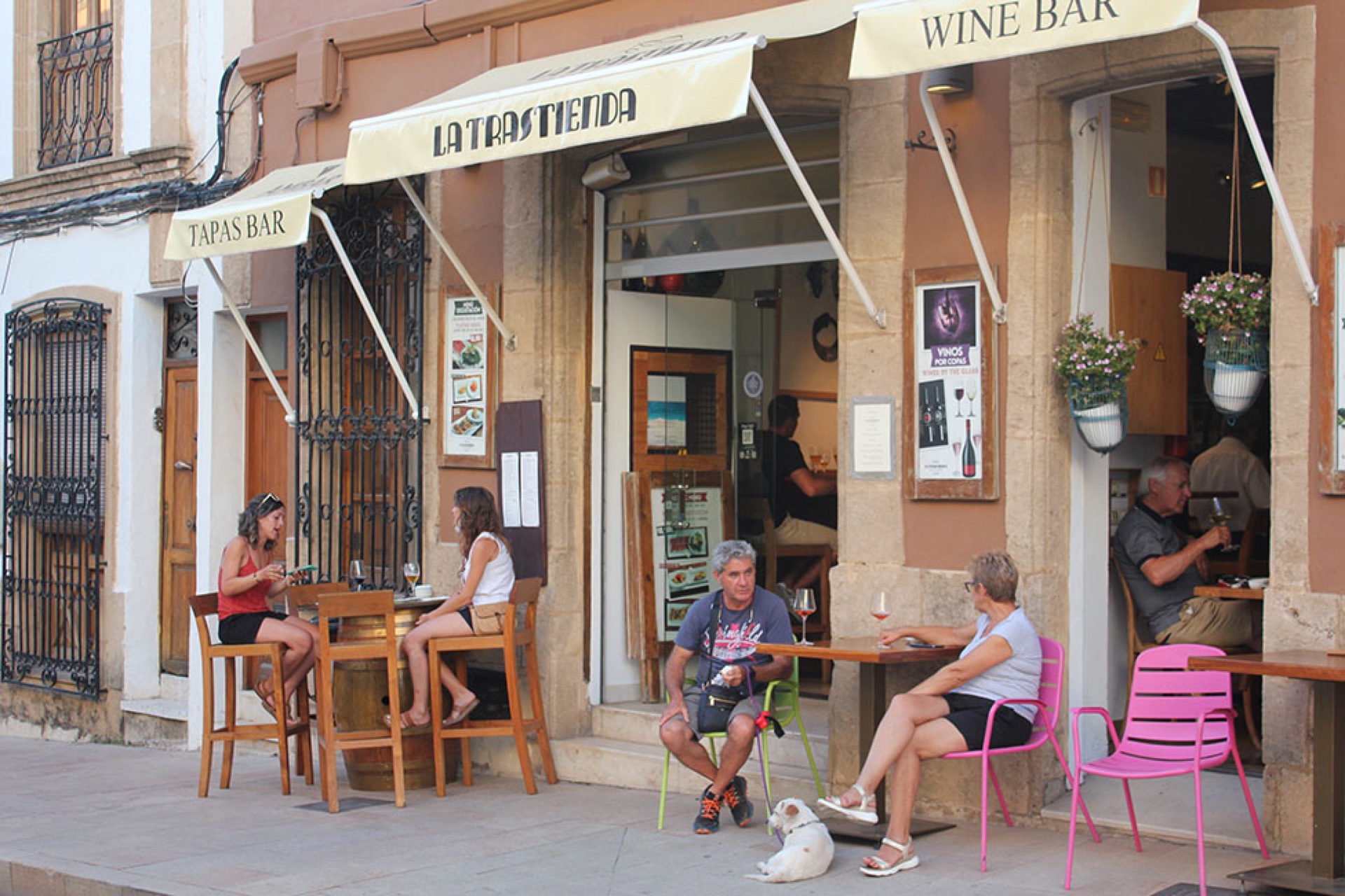 La Trastienda de Vinos y Viandas