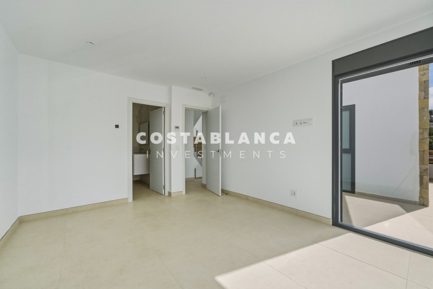 4 Dormitorios - Albir — 32/50