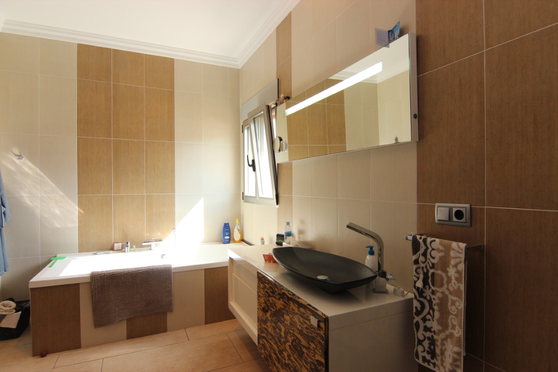 5 Bedrooms - Jávea — 16/37