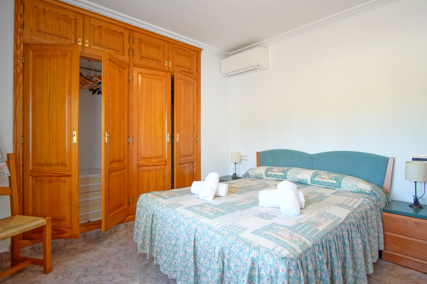 8 Bedrooms - Benissa — 47/50