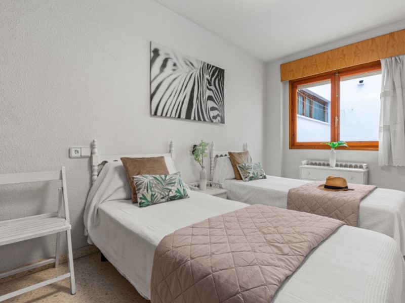 3 Bedrooms - El Campello — 11/36
